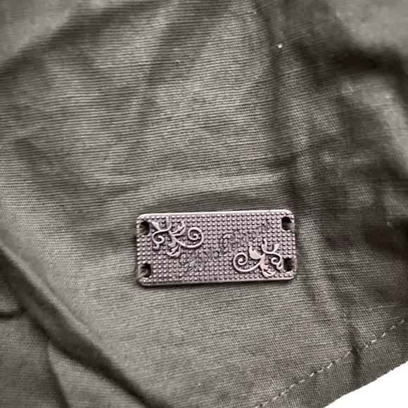 Apple Bottoms Shirt - Picture 3 of 4